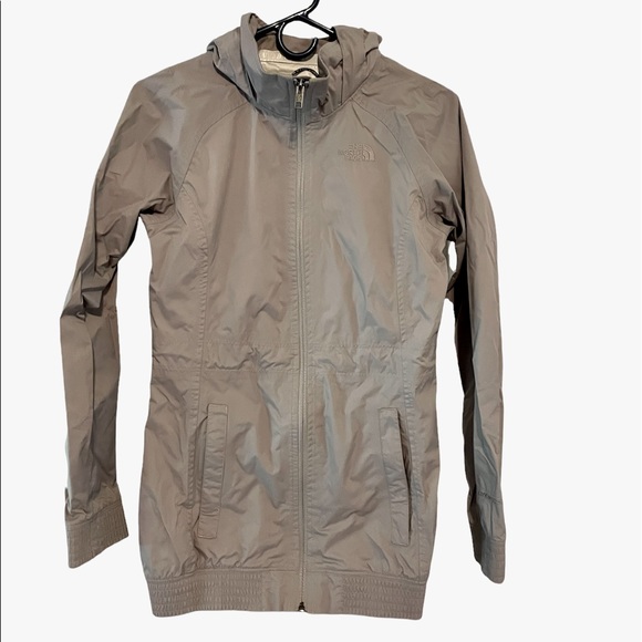 The North Face Rain Jacket size XS - on SALE!!! - Picture 2 of 8
